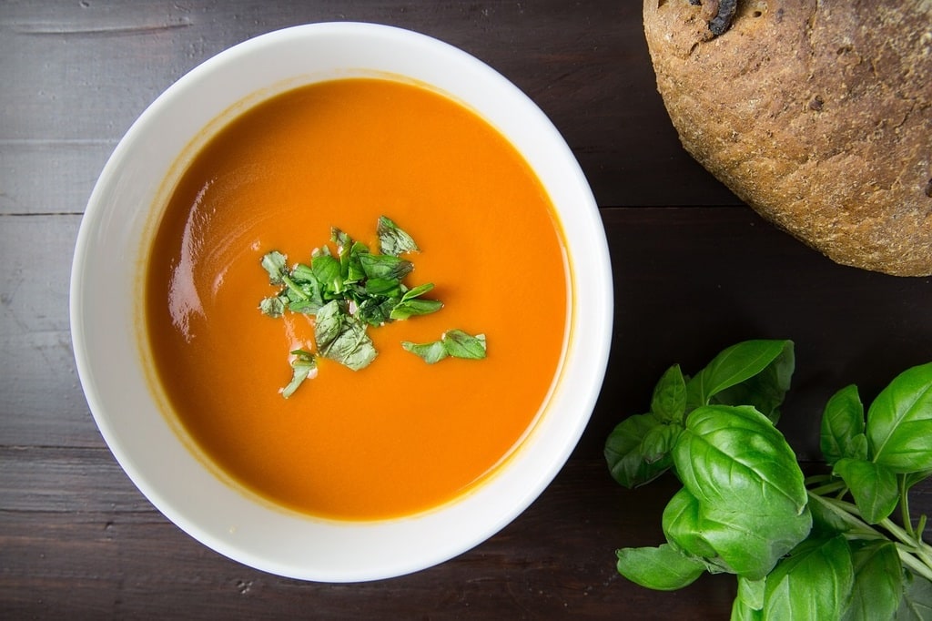 Comprendre les besoins nutritionnels spécifiques à chaque âge